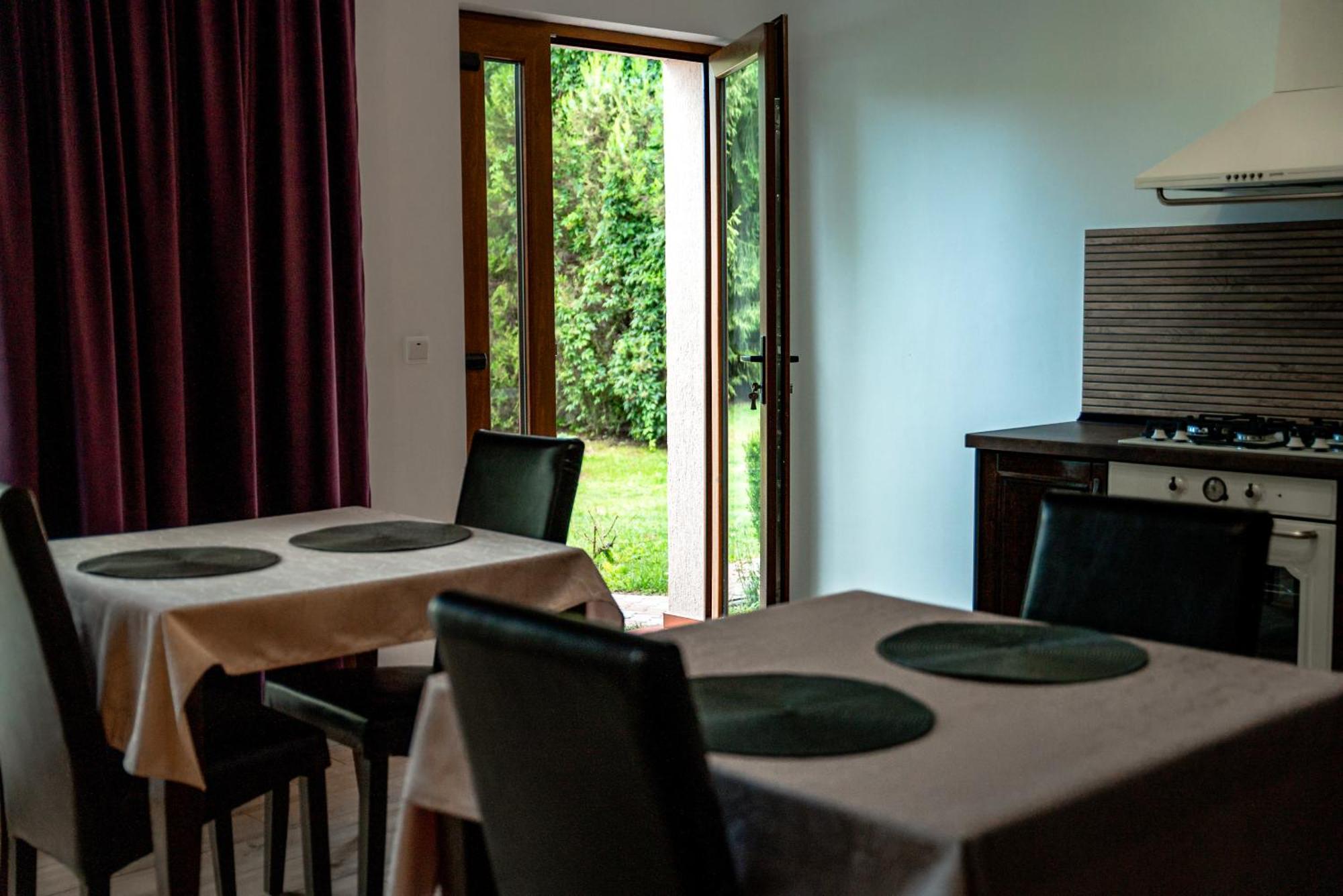 Bed and Breakfast Boutique Marlen Ghimbav Zewnętrze zdjęcie