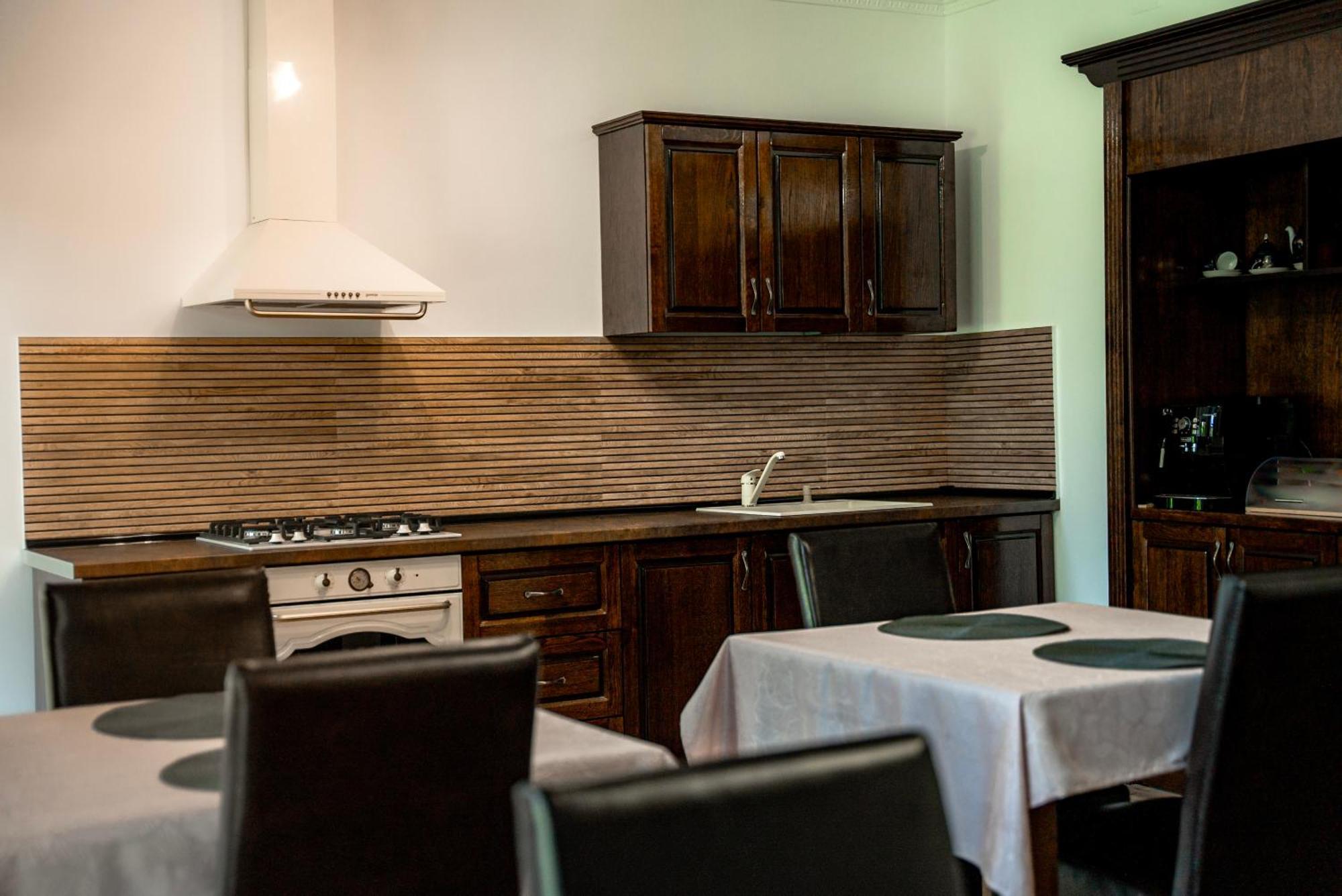 Bed and Breakfast Boutique Marlen Ghimbav Zewnętrze zdjęcie