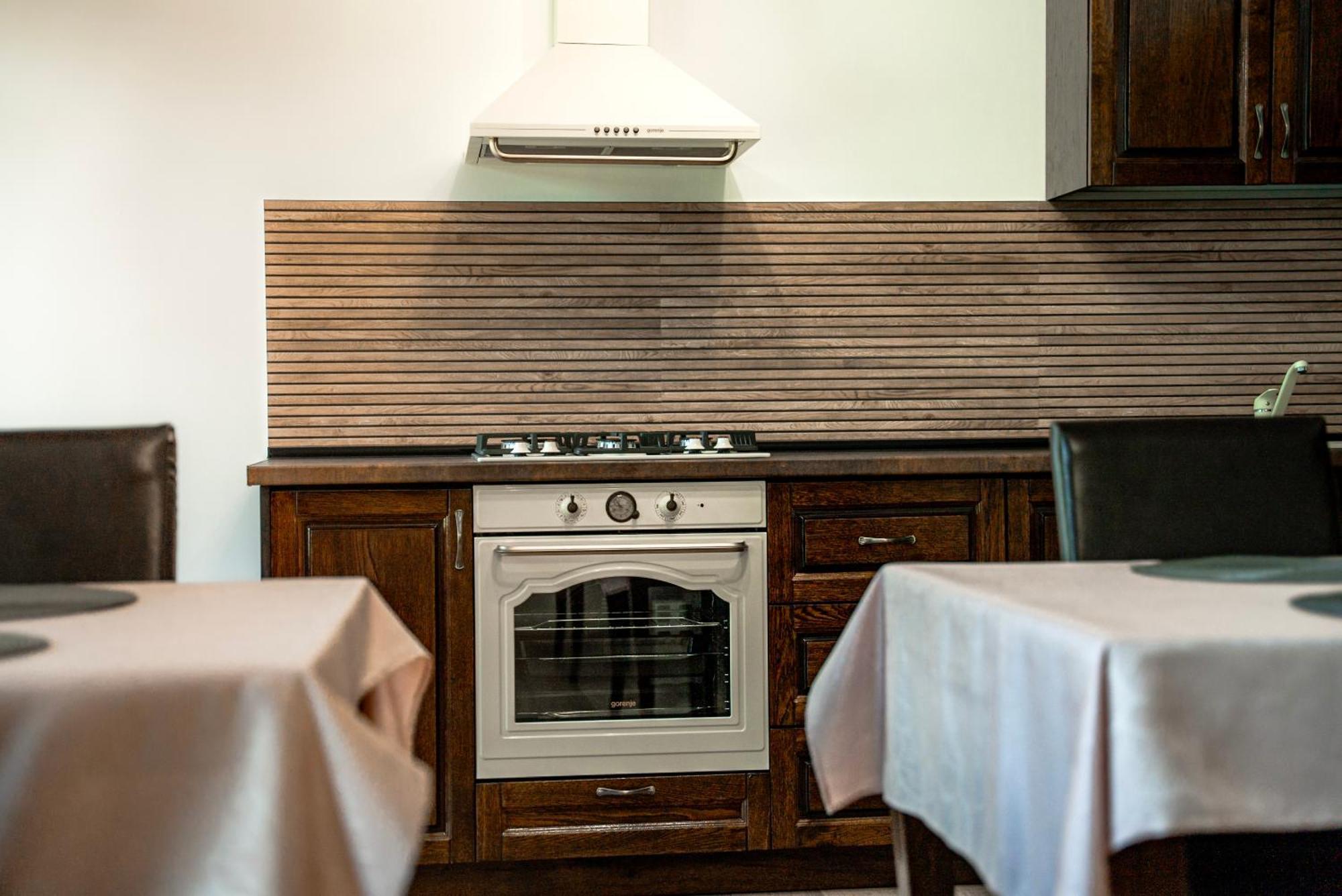 Bed and Breakfast Boutique Marlen Ghimbav Zewnętrze zdjęcie