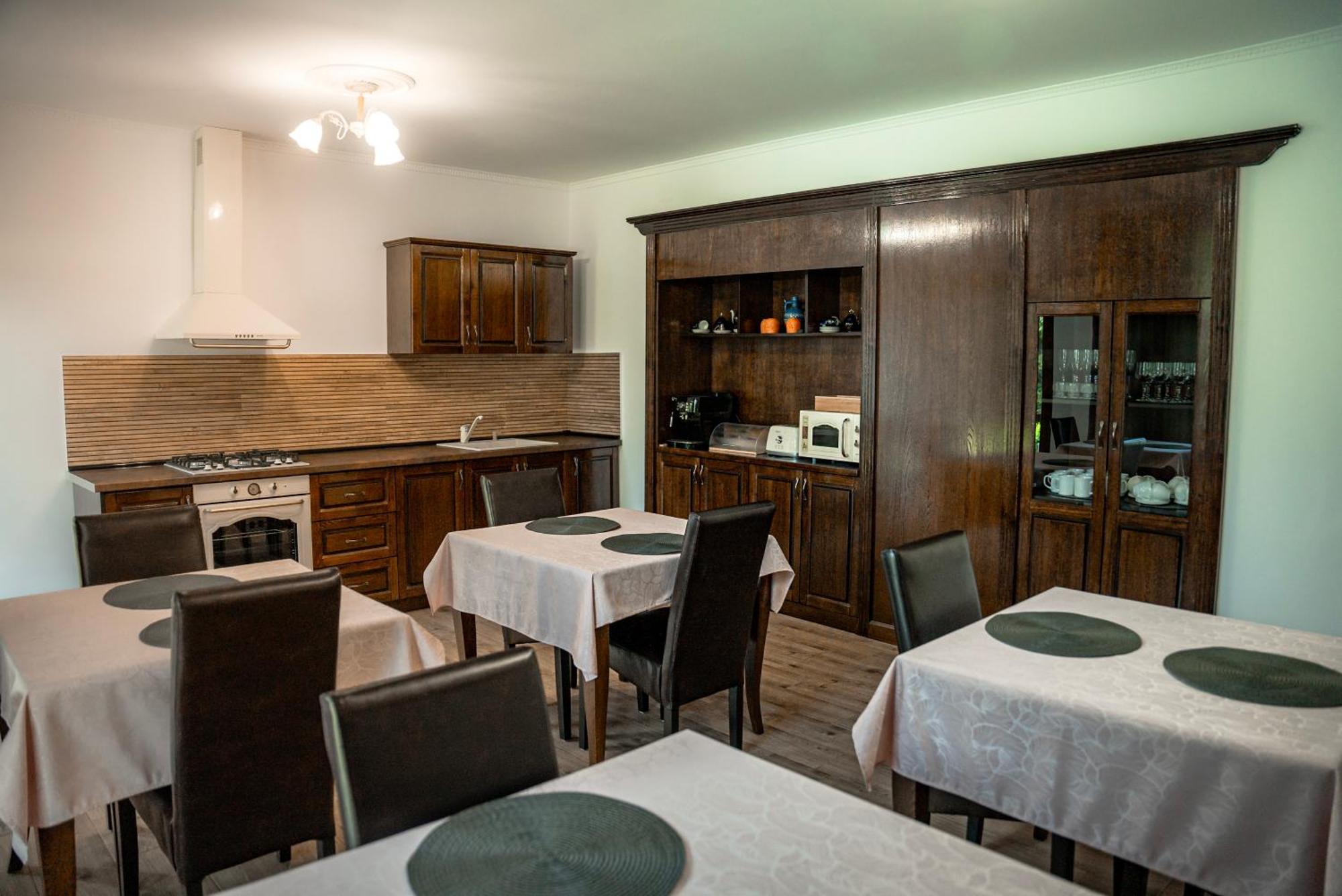 Bed and Breakfast Boutique Marlen Ghimbav Zewnętrze zdjęcie