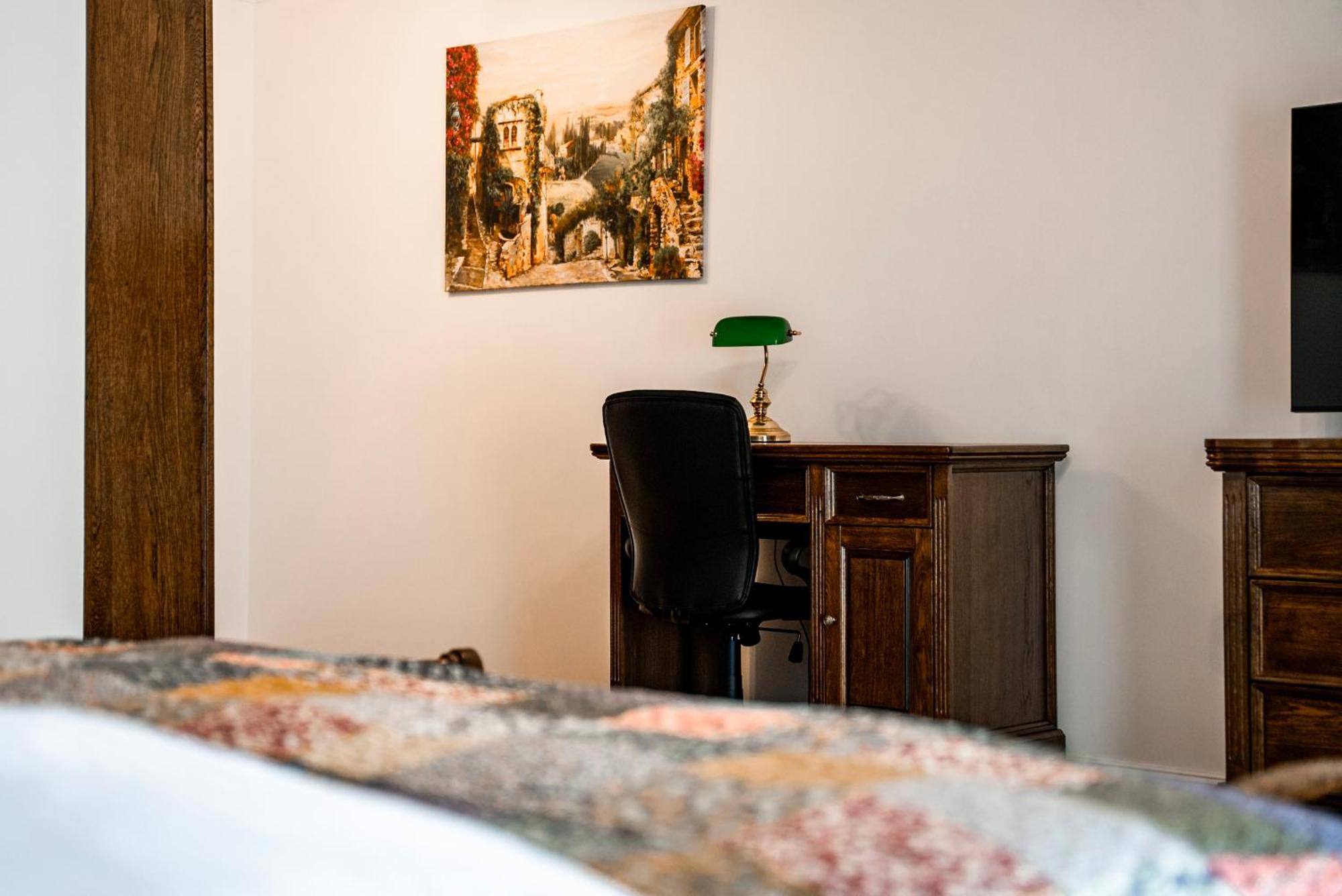 Bed and Breakfast Boutique Marlen Ghimbav Zewnętrze zdjęcie